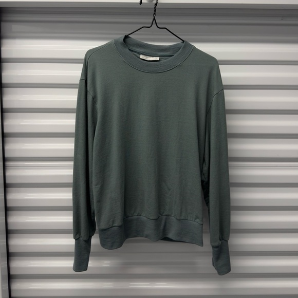 Icebreaker Womens Central Long Sleeve Sweatshirt - Picture 1 of 4